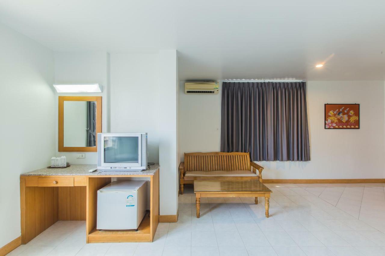Chongko Guesthouse Phuket Zewnętrze zdjęcie